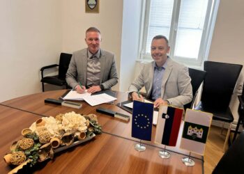 Na Občini Rače – Fram podpisana pogodba za nakup novega midibusa