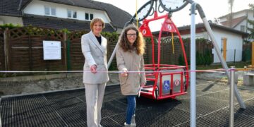 V Poljčanah predali namenu prvo gugalnico za gibalno ovirane