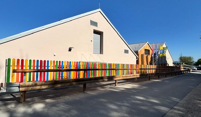 Na Prihovi odprli novo šolo, vrtec in knjižnico