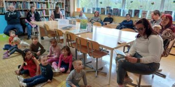 Medgeneracijsko pravljično ustvarjanje v Knjižnici Makole