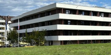 Ob 13. obletnici Enote Slovenska Bistrica podelili priznanja stanovalcem, zaposlenim in prostovoljkam